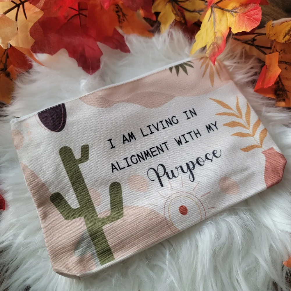 4/28 Cosmetic Pouch / Essential Pouch Storage Organizer